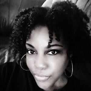 Meet your Posher, Janelle